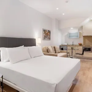 Metropolis Apartment